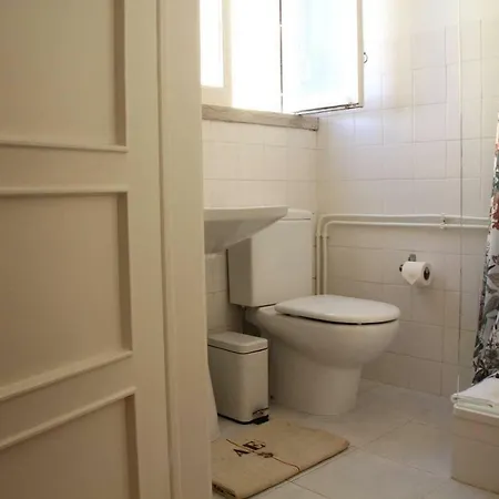 Appartamento Maria Dos Anjos - Free Indoor Parking *